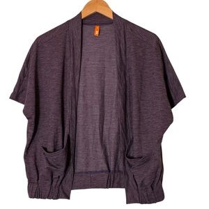 Lucy | Like new short sleeve cocoon front pockets purple athletic cardigan shirt